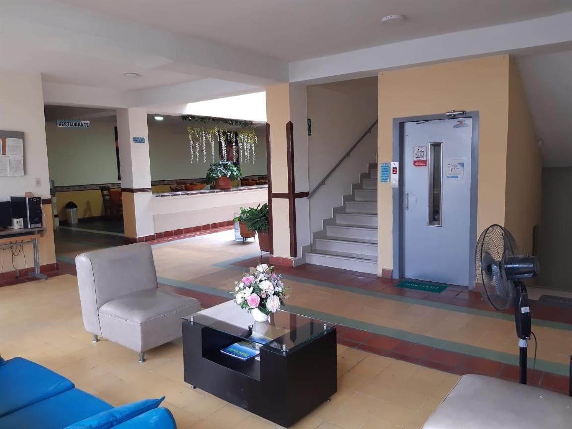 Hotel El Andino กูกูตา ภายนอก รูปภาพ