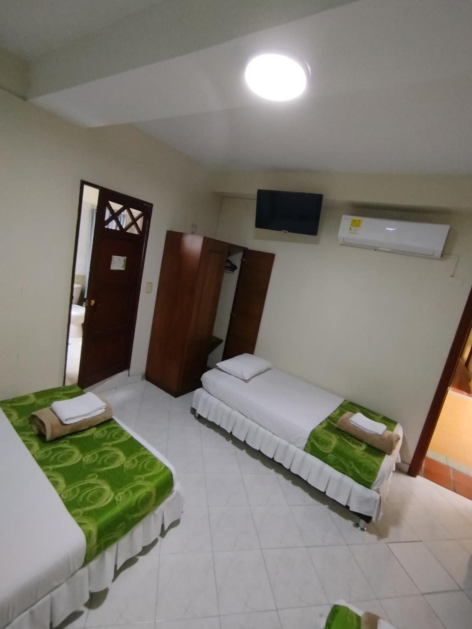 Hotel El Andino กูกูตา ภายนอก รูปภาพ